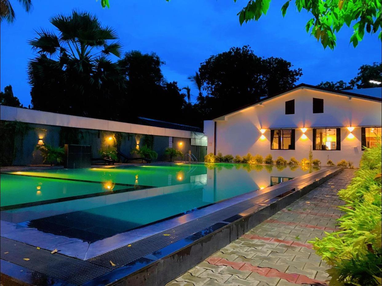 Ud Garden Hotel Kataragama Exteriér fotografie